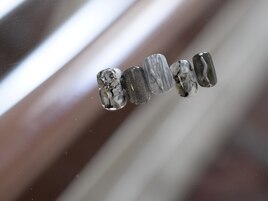 4月select(K)7,980円/全10種