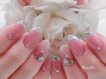 グランチュール(Grantulle)/ガラスフレンチネイル