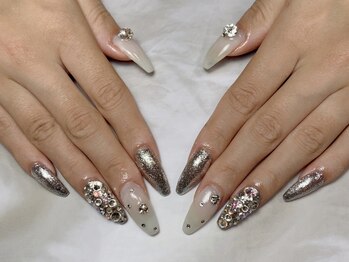 埋め尽くしネイル