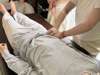 ツバキ(TUBAKI)/親子3人でよもぎ蒸しと施術