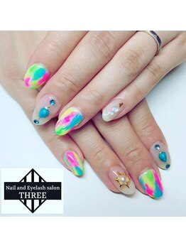 ネイルアンドまつげエクステ専門サロン スリー(THREE)/ビビットネオン