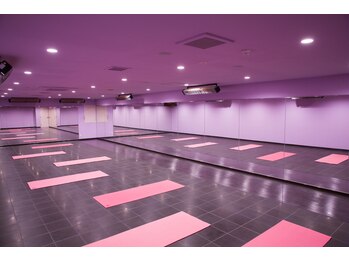 溶岩ホットヨガスタジオ アミーダ 西荻窪店(AMI-IDA)