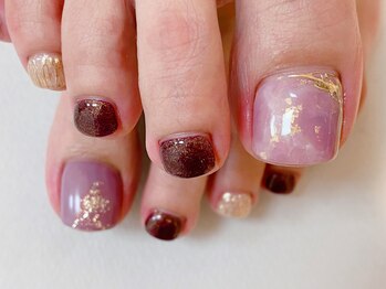 リリー ネイル(Lily Nail)/ フット★シンプルコース