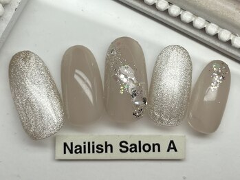ネイリッシュサロン エー(Nailish Salon A)/シンプルマグネットネイル