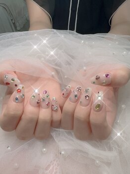 ブリー(Brille)/キラキラネイル