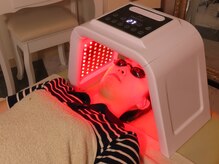 中洲美容鍼灸院 福岡博多院の雰囲気（電気鍼以外にもLEDや炭酸ガスパックなど美容メニューが豊富です）