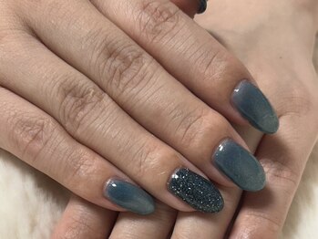 nail salon K＆【ネイルサロンケーアンド】の写真/初めての方も大歓迎◎ワンカラーはもちろん、トレンドのマグネットやフラッシュネイルまで楽しめる♪