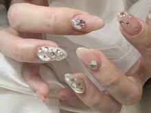 プリュム(Plume)/ビジューネイル