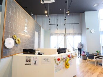 ナグヨガスタジオ イオンモールナゴヤドーム前店(NAG YOGA STUDIO)/フロア全体
