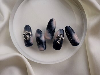 ネイル スパ ココプラス(Nail spa Cocoplus)/2色マーブル×クロムネイル