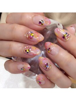 ビービーネイル(BB)/華やかフレンチネイル