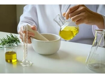 ピーチー(Peachy)/ポール・シェリー自社ラボで製造