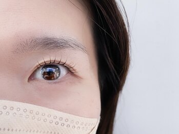 アッシュエヌ(private lash room Hn.)の写真/【高濃度ケラチントリートメントまつげパーマ¥5700～】自まつげへの負担を最小限に魅力的なお目元に♪