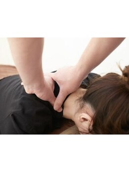 首・肩のつらさを改善したい