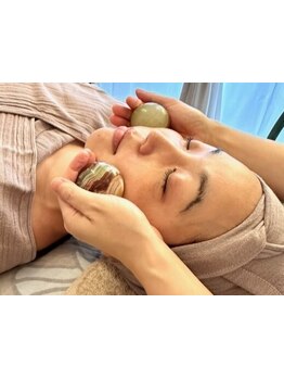 ホウレイ線・たるみ改善！予防ケア