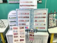 ネイルサロン NEW LOOK 八重瀬店/