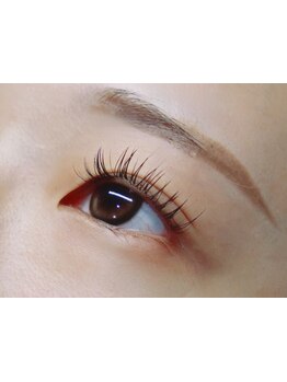 ボリュームのある目元にしたい