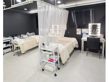 アイサロン ラソ(eye salon lazo)/サロン内