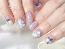 リコリコネイル(Riko Riko Nail)