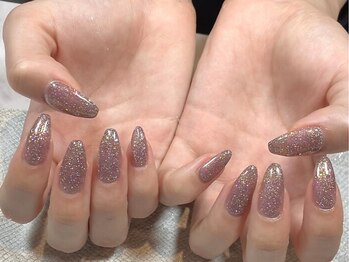 ～グリッターの存在感～