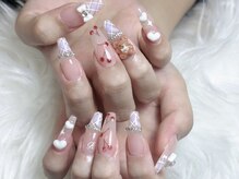 ジュリネイルスタジオ(Julli Nail Studio)/キラキラ・アートネイル