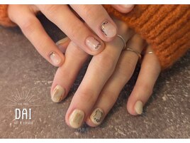 個性的アートネイル