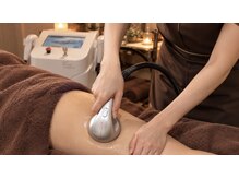 アモリール麻布十番(Amolir)の雰囲気（キャビテーションで脂肪を分解！ラジオ波、リンパマッサージも）