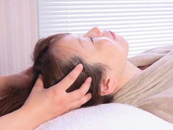 イレスト(illest)/ヘッドスパで肩＆首コリ改善♪