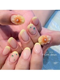 フレンチネイル×ひまわりネイル