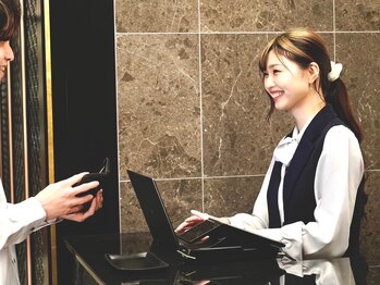 ヒロギンザ ヘアサロン 神田店(HIRO GINZA HAIR SALON)/1.お出迎え