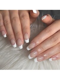 フレンチネイル