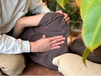 カイズ 日本橋人形町(KAIZ)の写真/重だるい首・肩こりに◎鍼灸×整体×ヘッドスパで深層ケア＊【鍼灸+整体(骨盤矯正付)+ヘッド90分10800円】