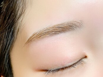 オアラテ 仙台店(or LATTe)/アイブロウワックス|平行