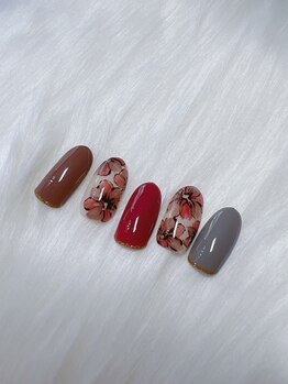 ミテソロ(mi tesoro)/2024年10月定額ネイル 6600