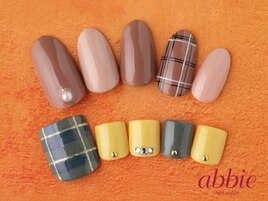 【チェックネイル】¥9482/¥11803