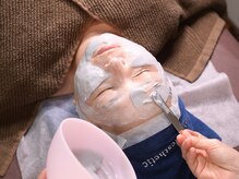 【毛穴の黒ずみ徹底改善】毛穴レスでハリツヤアップ！