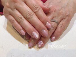 キラキラ桜ネイル