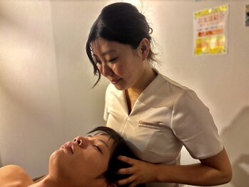 エル(L)の写真/【寝落ちするほどの気持ちよさ・・旅行や出張疲れにも♪】アロマオイルリンパ＋足つぼorヘッド120分￥10560