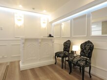 LB美容サロン 池袋東口店/店内風景2　受付