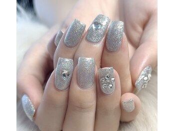 モモ(Momo)/ギャラクシーネイル