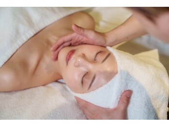 コルミチョン サロン(骨美整 salon)/小顔施術