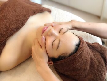 ブレスの森 本店の写真/【気になるくすみ肌の駆け込み寺◎】内側から代謝をUPすることで、一時的ではなく、ハリツヤが持続★