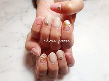 シュポルテ(chou porte)/イチゴチョコネイル