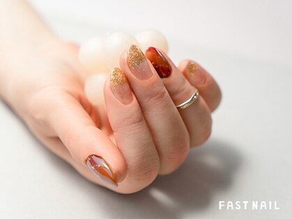 ネイルサロンファストネイルプラス 新宿店(FAST NAIL PLUS)の写真