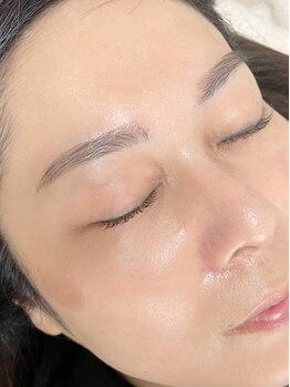 アッシュ(Ash)/美人眉