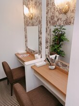 フォルチェ 博多店(Folche)/ドレッサー