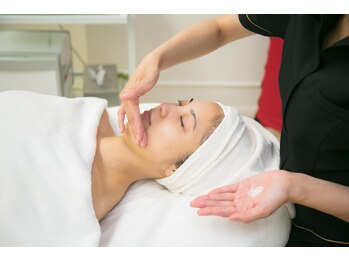 パーフェクトフェイスビューティー 梅田店(PERFECT FACE BEAUTY)/ヒト幹細胞培養液でお仕上げ★