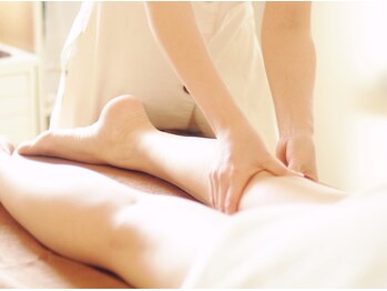 サロン キママ(Salon Kimama)の写真/【すべての女性に欠かせない体のリンパケア】全身の浄化機能と免疫機能を上げるリンパマッサージ