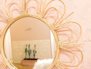 アイラッシュモアナ(eyelash MOANA)/こだわりの店内♪