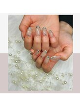 カラン(CALaN)/シルバーラメ＋フレンチネイル